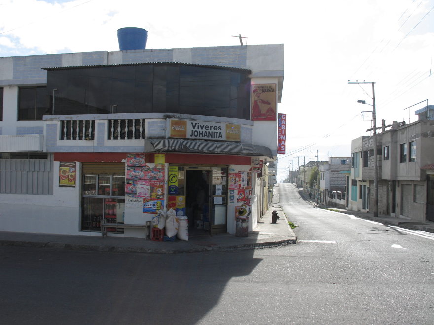 12_ambatoecuadorhospital.jpg