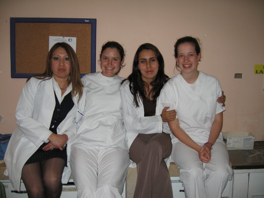 Click on image to return to index 30_ambatoecuadorhospital.jpg