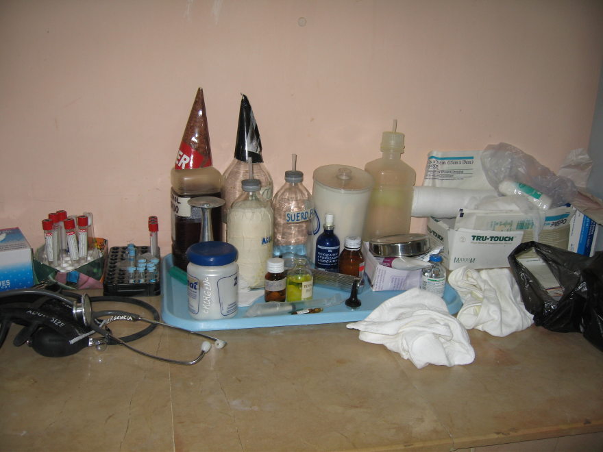 32_ambatoecuadorhospital.jpg