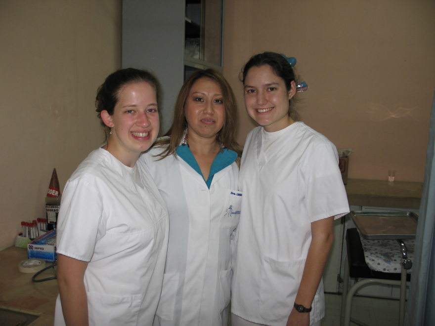 Click on image to return to index 35_ambatoecuadorhospital.jpg