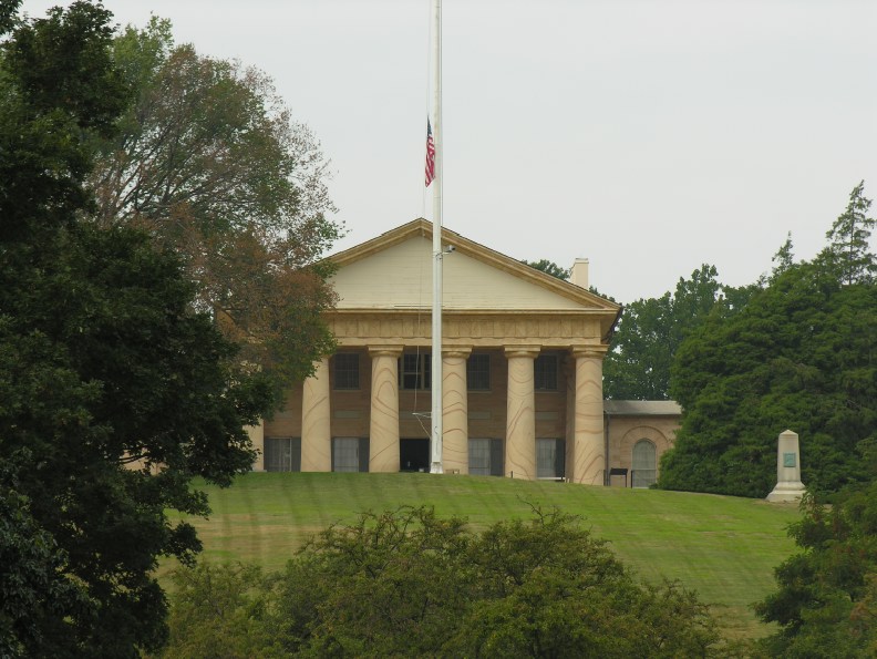 1008mansion.jpg