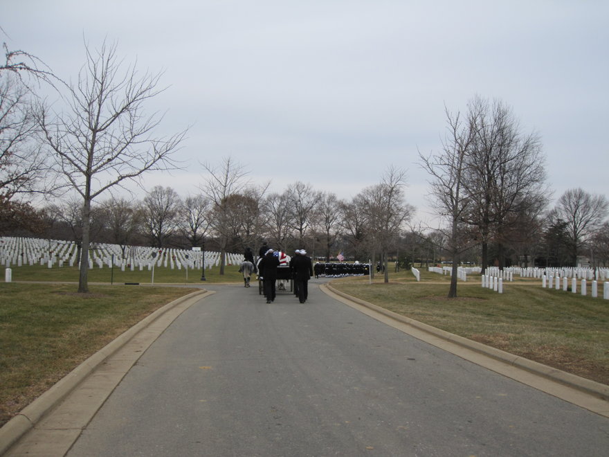 21fullhonorsfuneralarlington.jpg