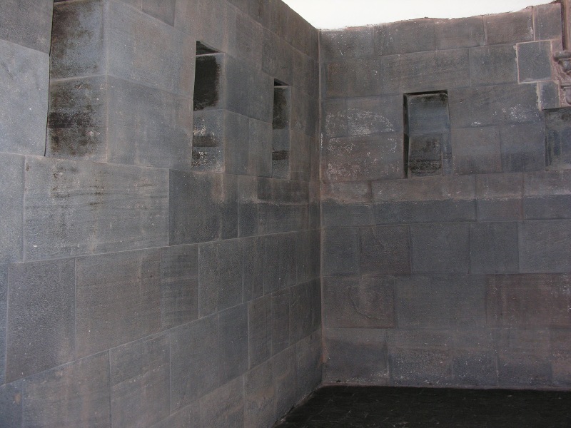 Click on image to return to index 07Cuzcocitytourperu.jpg