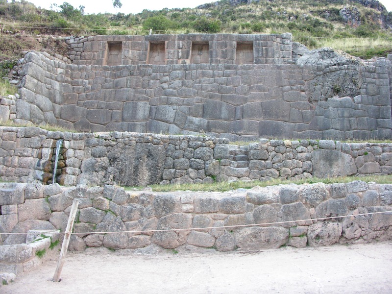 Click on image to return to index 33Cuzcocitytourperu.jpg