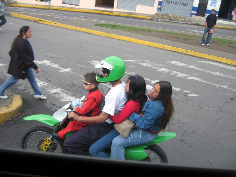 02ambato.jpg