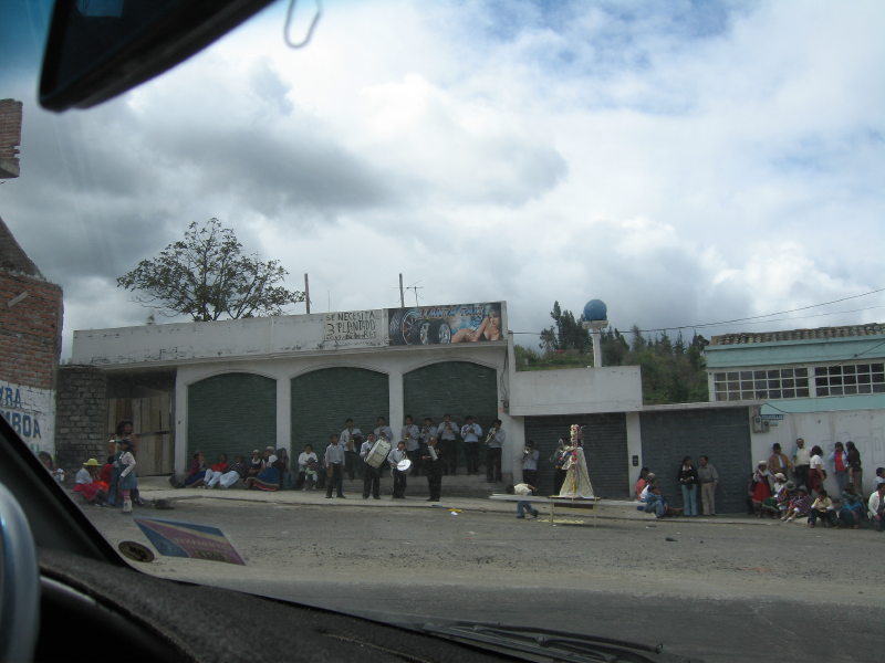 10ambato.jpg