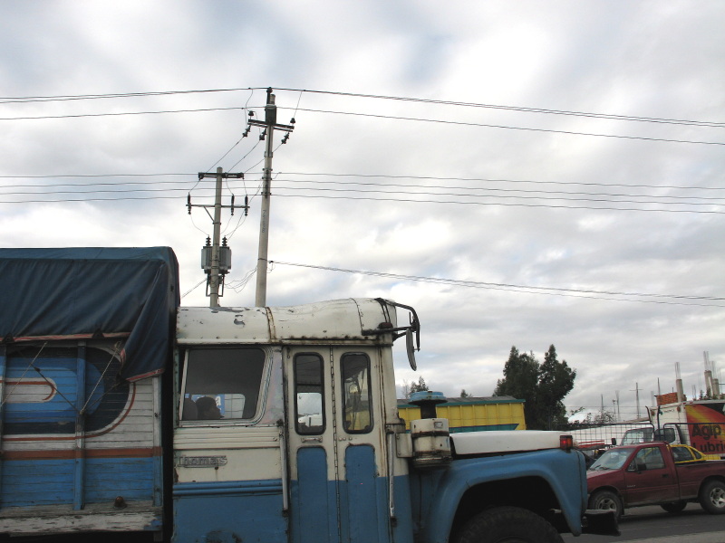 Click on image to return to index 25ambatomarket.jpg