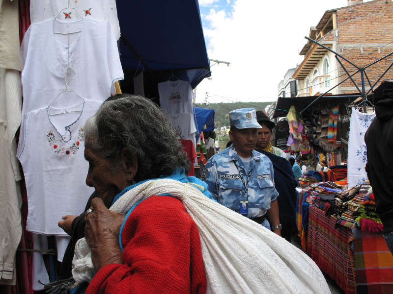 Click on image to return to index 05otavalomarket.jpg