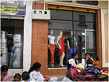 Click on thumbnail to enlarge 24otavalomarket.jpg