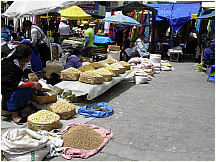 Click on thumbnail to enlarge 37otavalomarket.jpg