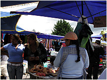 Click on thumbnail to enlarge 39otavalomarket.jpg