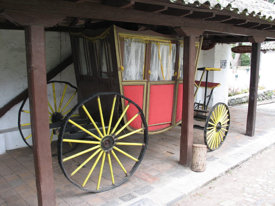 Click on image to return to index 34quintameraambato.jpg