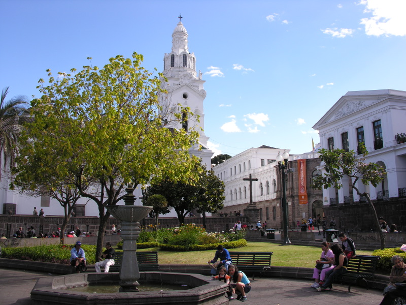 0707011545quito.jpg