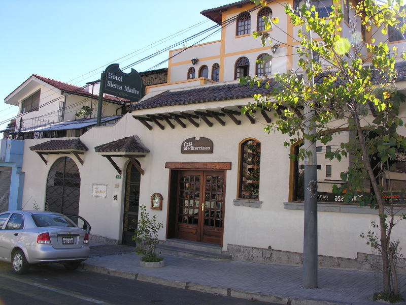 Click on image to return to index 070701quito.jpg