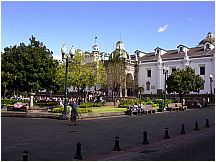 0707011546quito_3.jpg