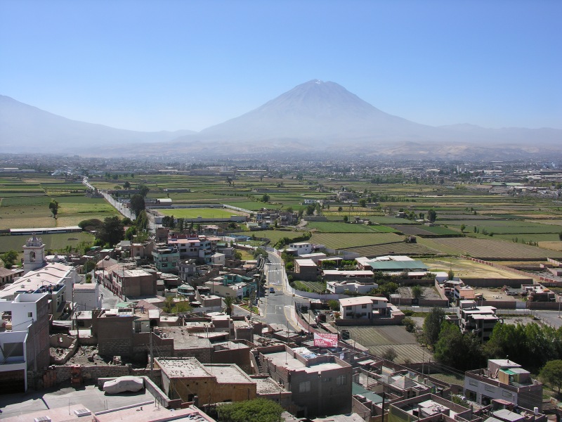 11arequipacountryside.jpg
