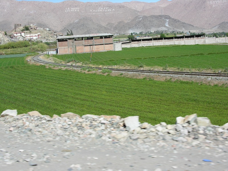 18arequipacountryside.jpg