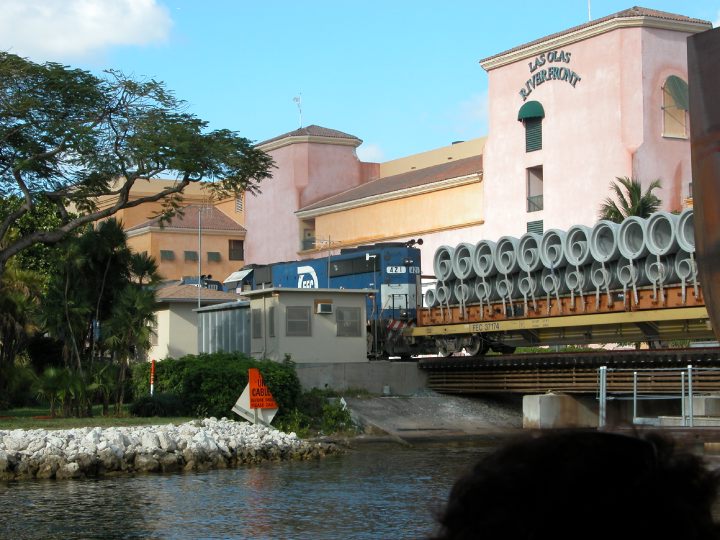 Click on image to return to index 03bridges.jpg