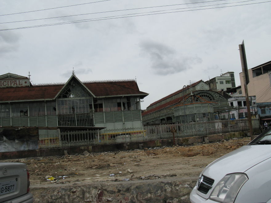 Click on image to return to index 29manausbrazilcity.jpg