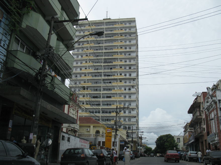 Click on image to return to index 34manausbrazilcity.jpg