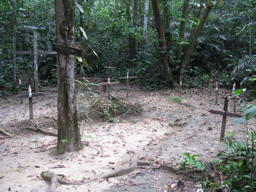 Click on image to return to index 0805171121vilaparaiso.jpg