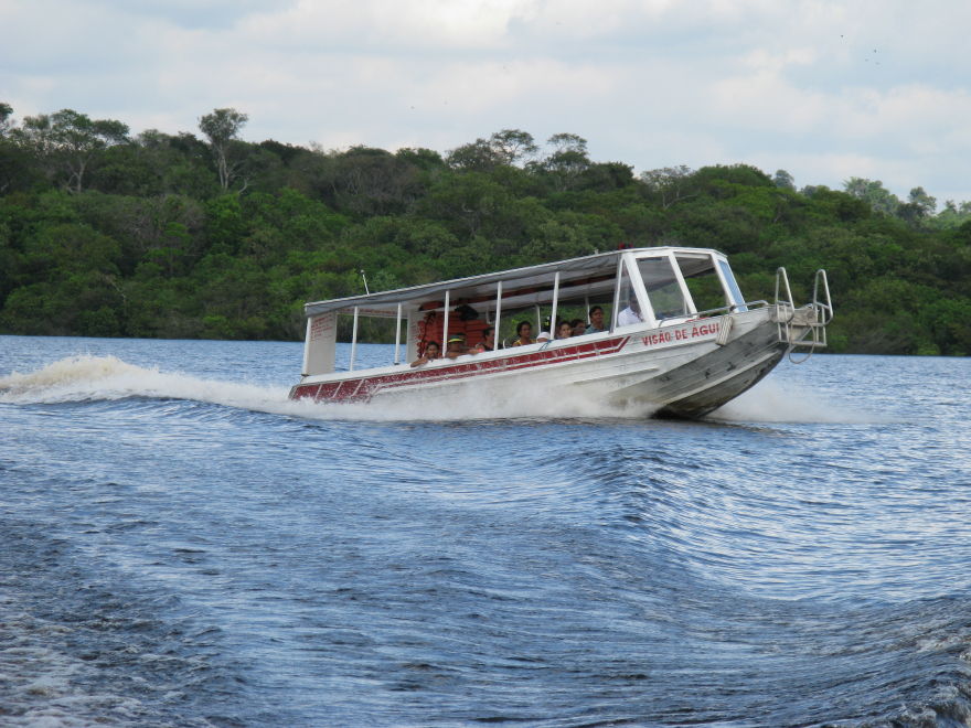 30manaus_rionegro_amazon.jpg