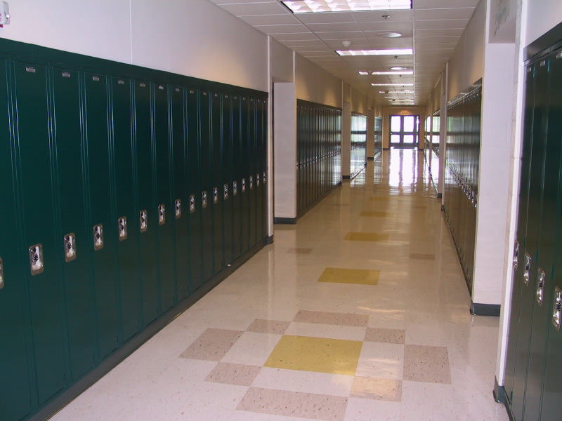 h0061lockersfhs.jpg