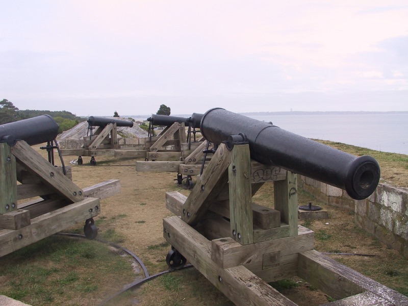 Click on image to return to index a3fortphoenixfhvn.jpg