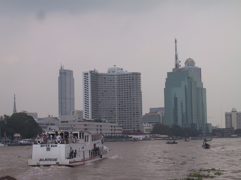 b_ferrybangkok.jpg