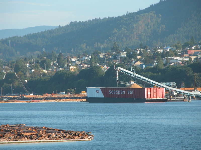 0308tugboatbarge30.jpg