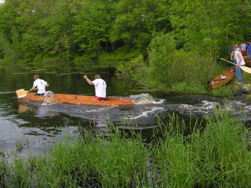 Click on image to return to index 4781mattapoisettriverrace.jpg