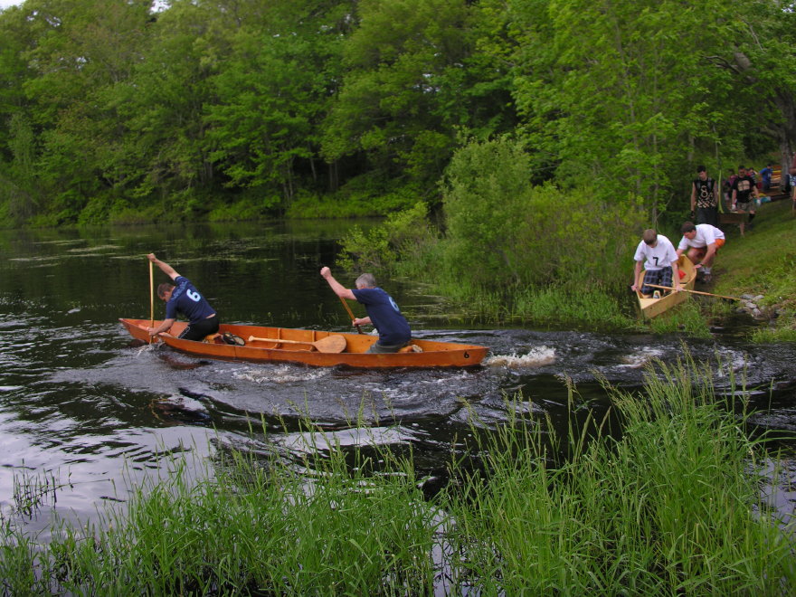 Click on image to return to index 4795mattapoisettriverrace.jpg