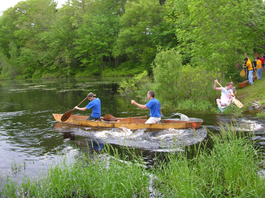 Click on image to return to index 4809mattapoisettriverrace.jpg