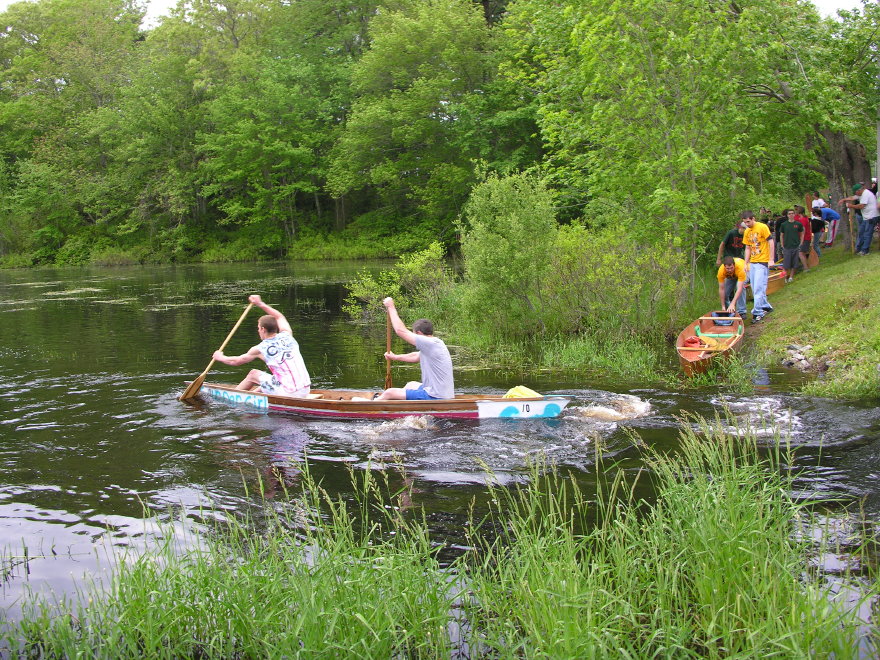 Click on image to return to index 4814mattapoisettriverrace.jpg