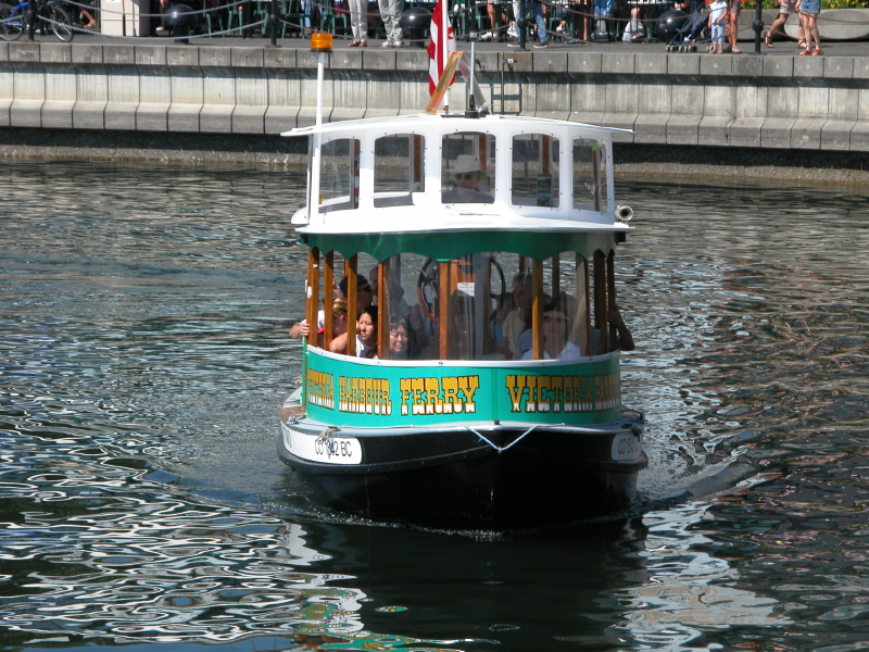 v0307tourboats22.jpg