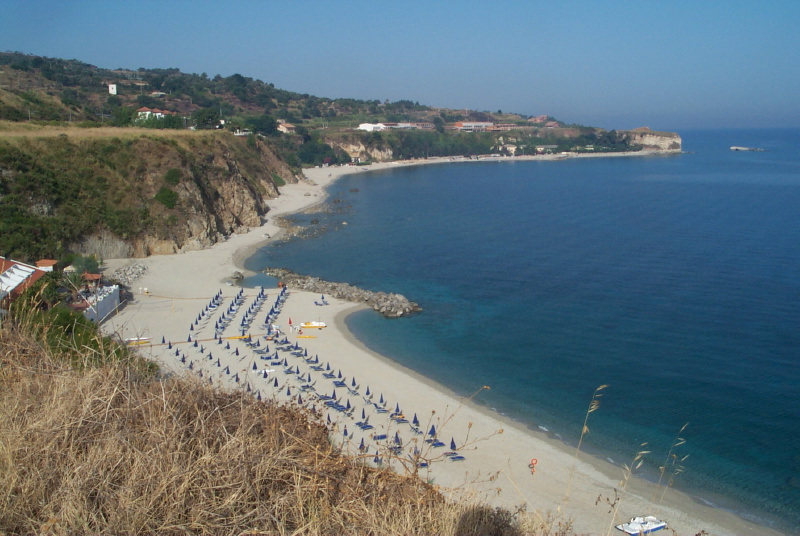 0012beaches02italy.jpg
