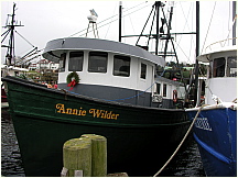 061227SandwichCanal09TrawlerAnnieWilder.JPG
