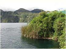 07lagunacuicocha.jpg