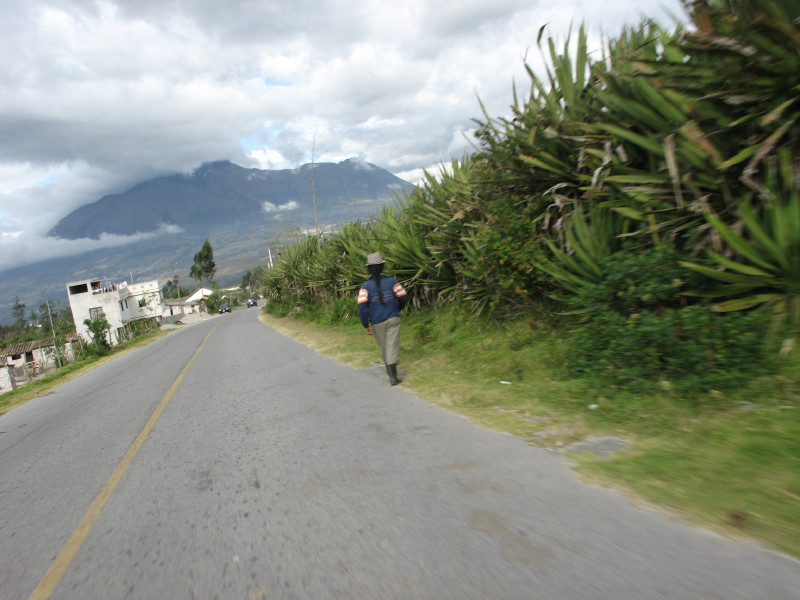 Click on image to return to index 05lagunasanpablo.jpg
