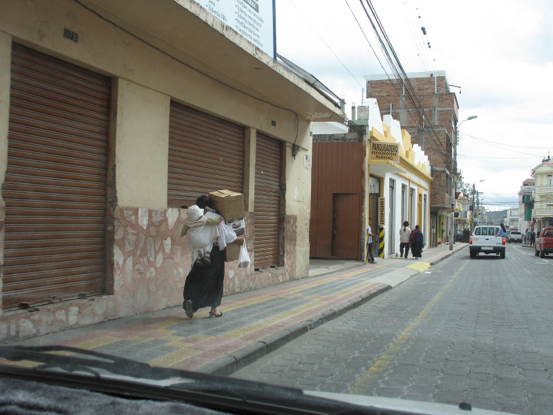 Click on image to return to index 12otavalo.jpg
