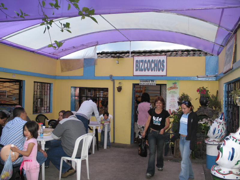 Click on image to return to index 25otavalo.jpg