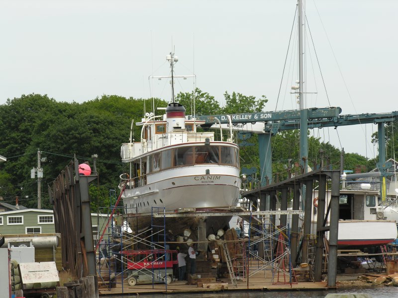 b0607kelleyshipyardyacht.jpg