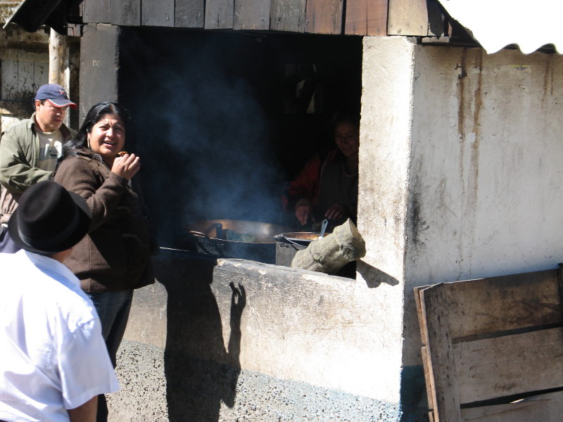 Click on image to return to index 0707031535guaranda.jpg