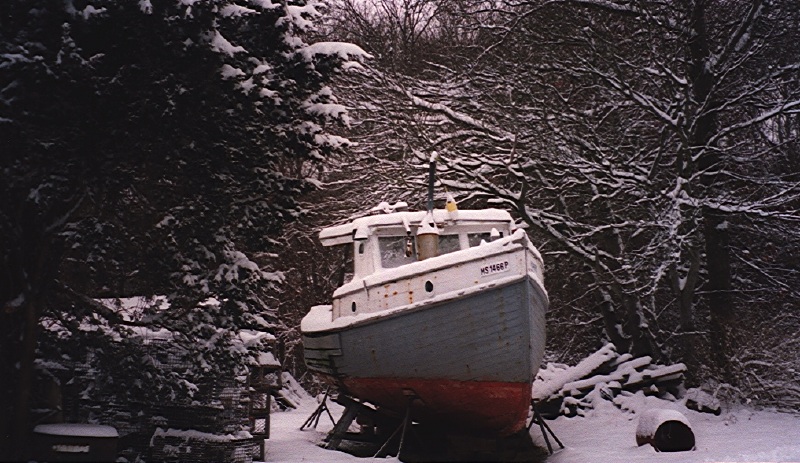 Click on image to return to index eglobsterboat.jpg