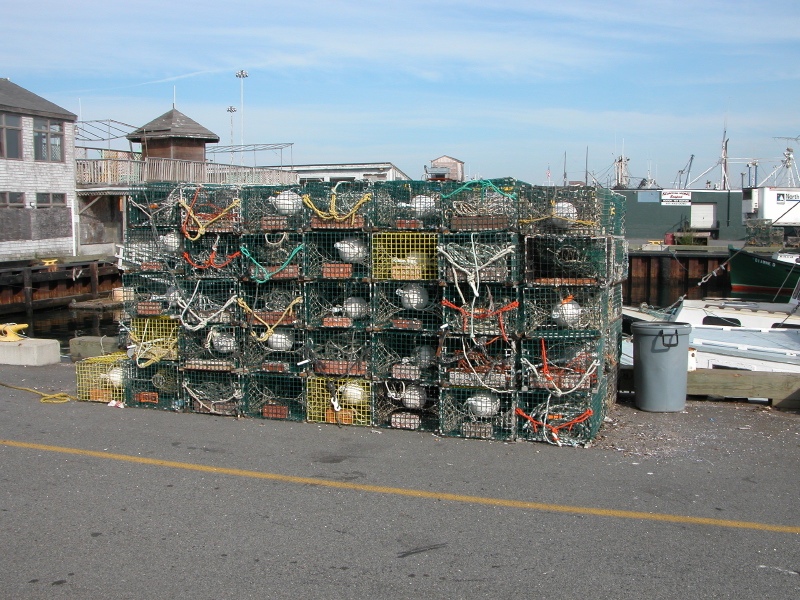 dscn6508lobsterpotsnewbedfordmass_copy_1.jpg