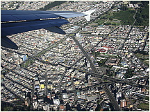 05quitoair.jpg