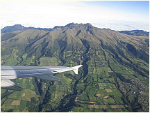13quitoair.jpg
