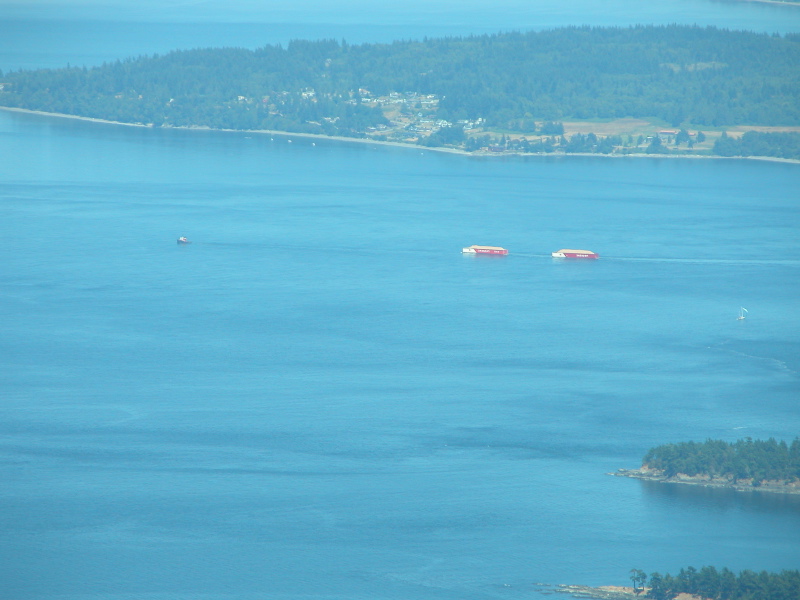 0307tugboatbarge27.jpg