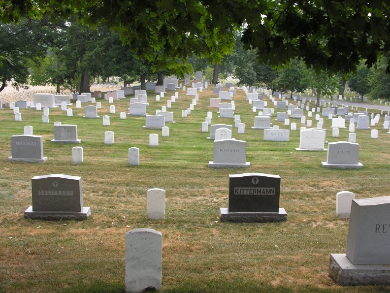 1014gravesofficers.jpg