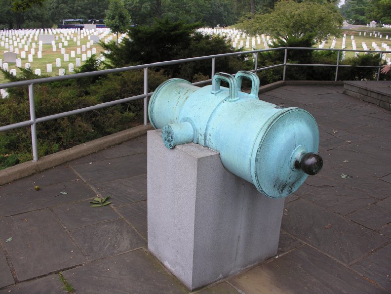 Click on image to return to index 1053_2maine.jpg